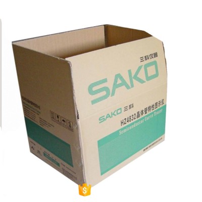 Custom printed mailing corrugated carton box empty